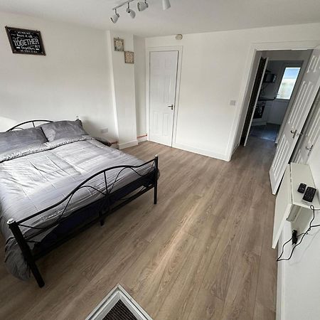 Modern & Cozy Gem - 10Min To City Center - Parking York Buitenkant foto