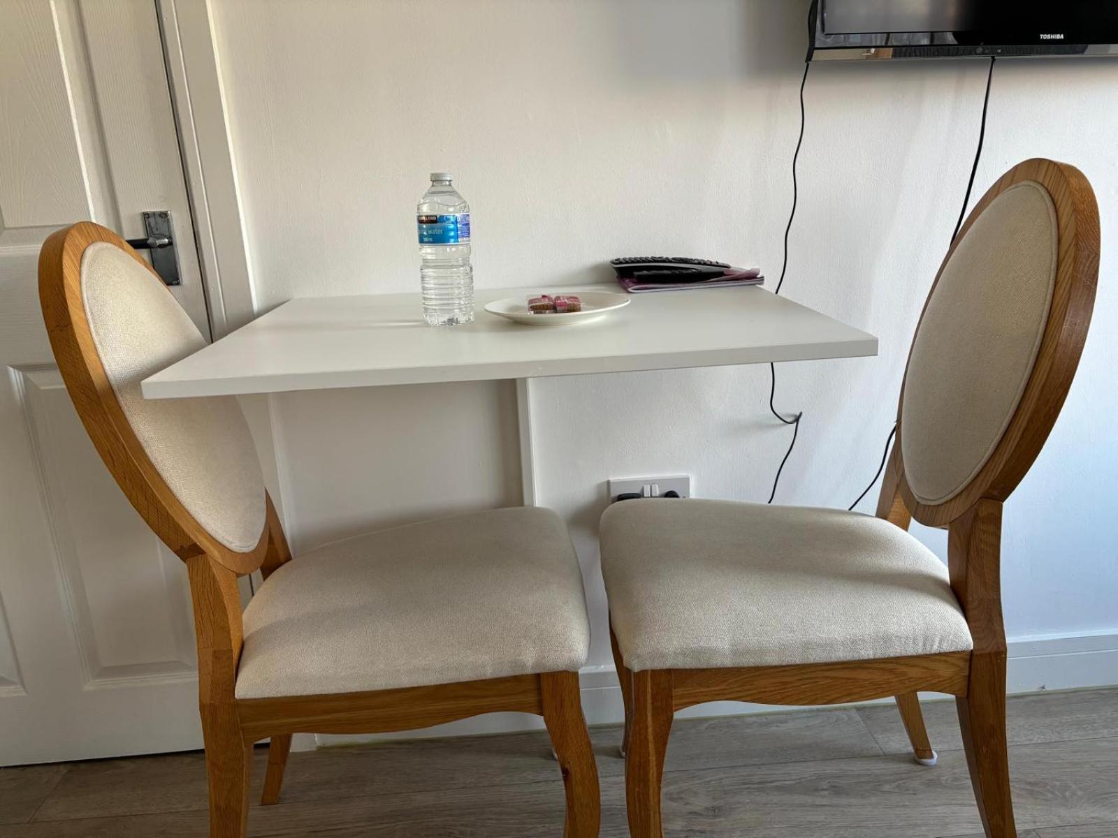 Modern & Cozy Gem - 10Min To City Center - Parking York Buitenkant foto