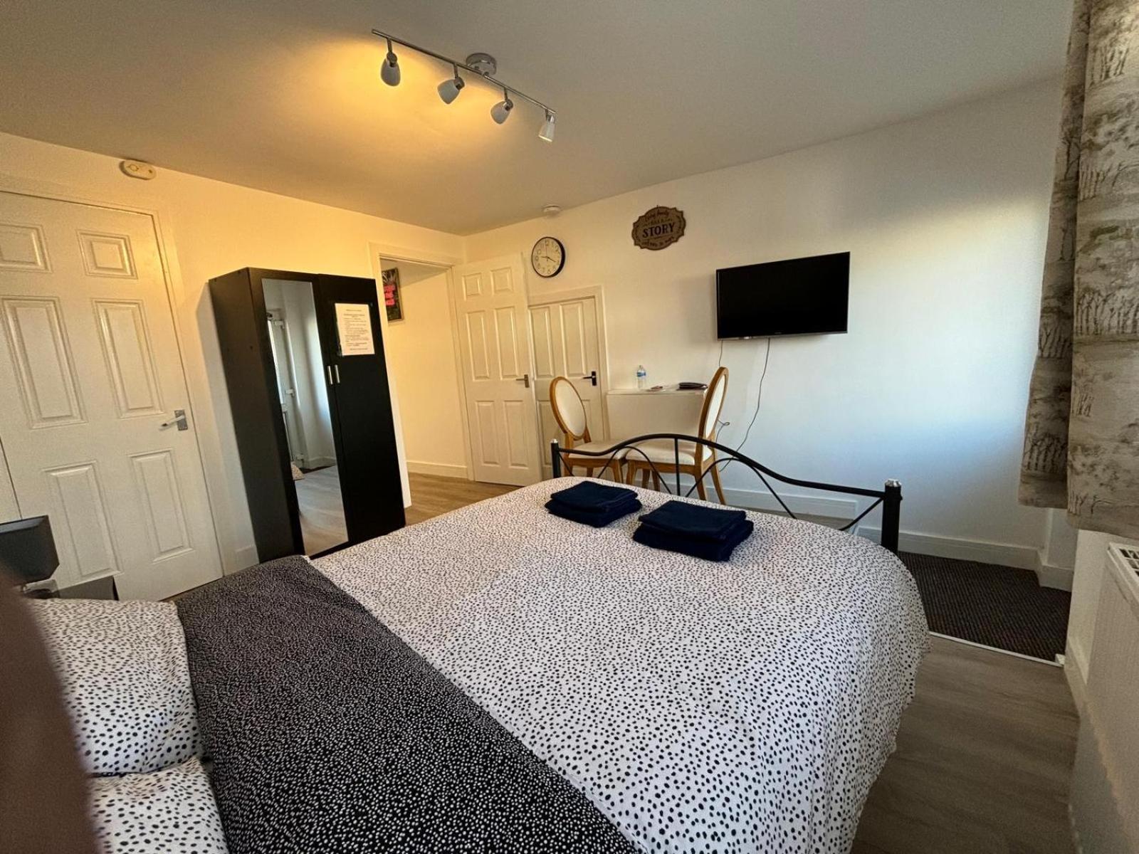Modern & Cozy Gem - 10Min To City Center - Parking York Buitenkant foto